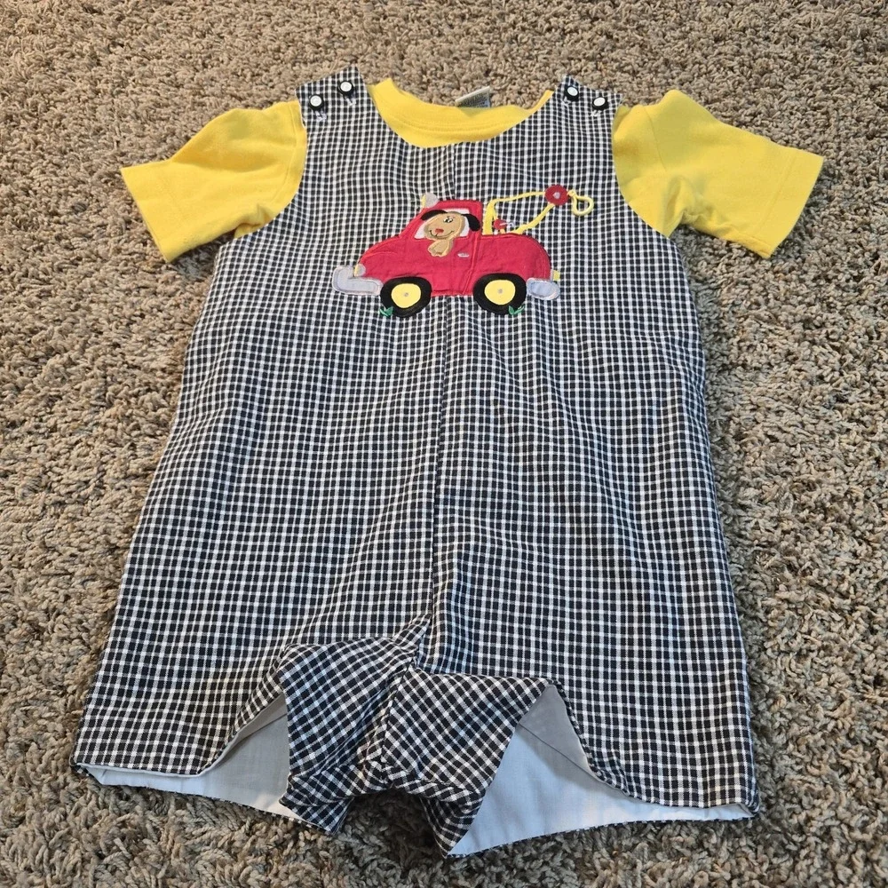 Austin & Ally plaid Tow Truck 2‎ Piece Outfit Boy's 4T